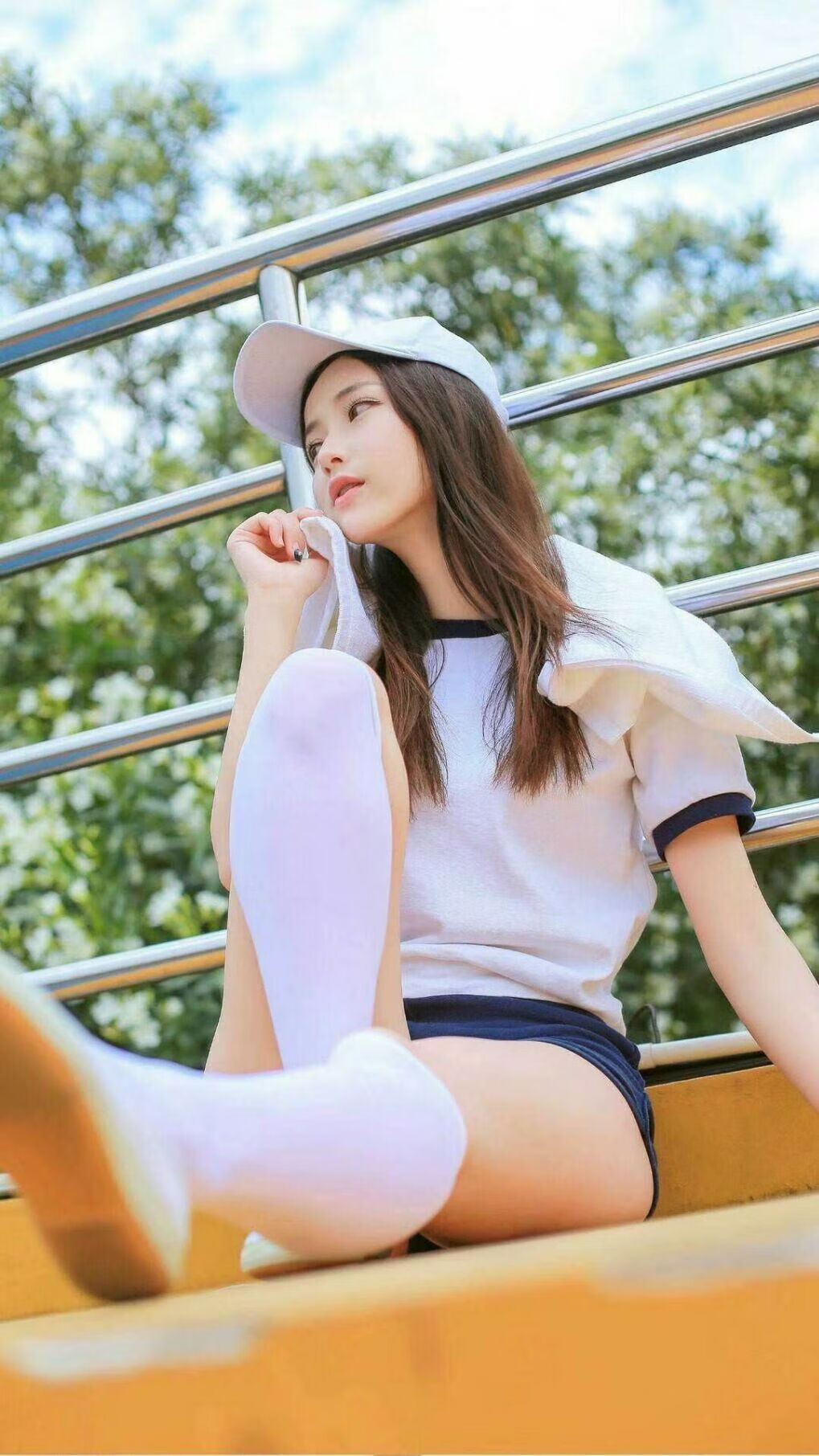 前曼联主帅滕哈赫成为阿贾克斯新任主教练的热门人选。,滕哈格曼联